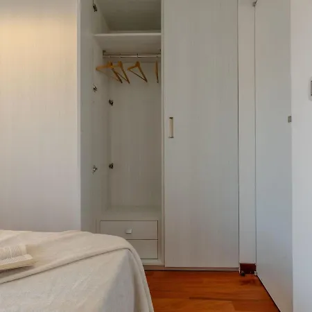 Appartement Centrally Located Apartment In Giulianova Near The Sea Giulianova