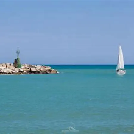 Appartement Centrally Located Apartment In Giulianova Near The Sea *